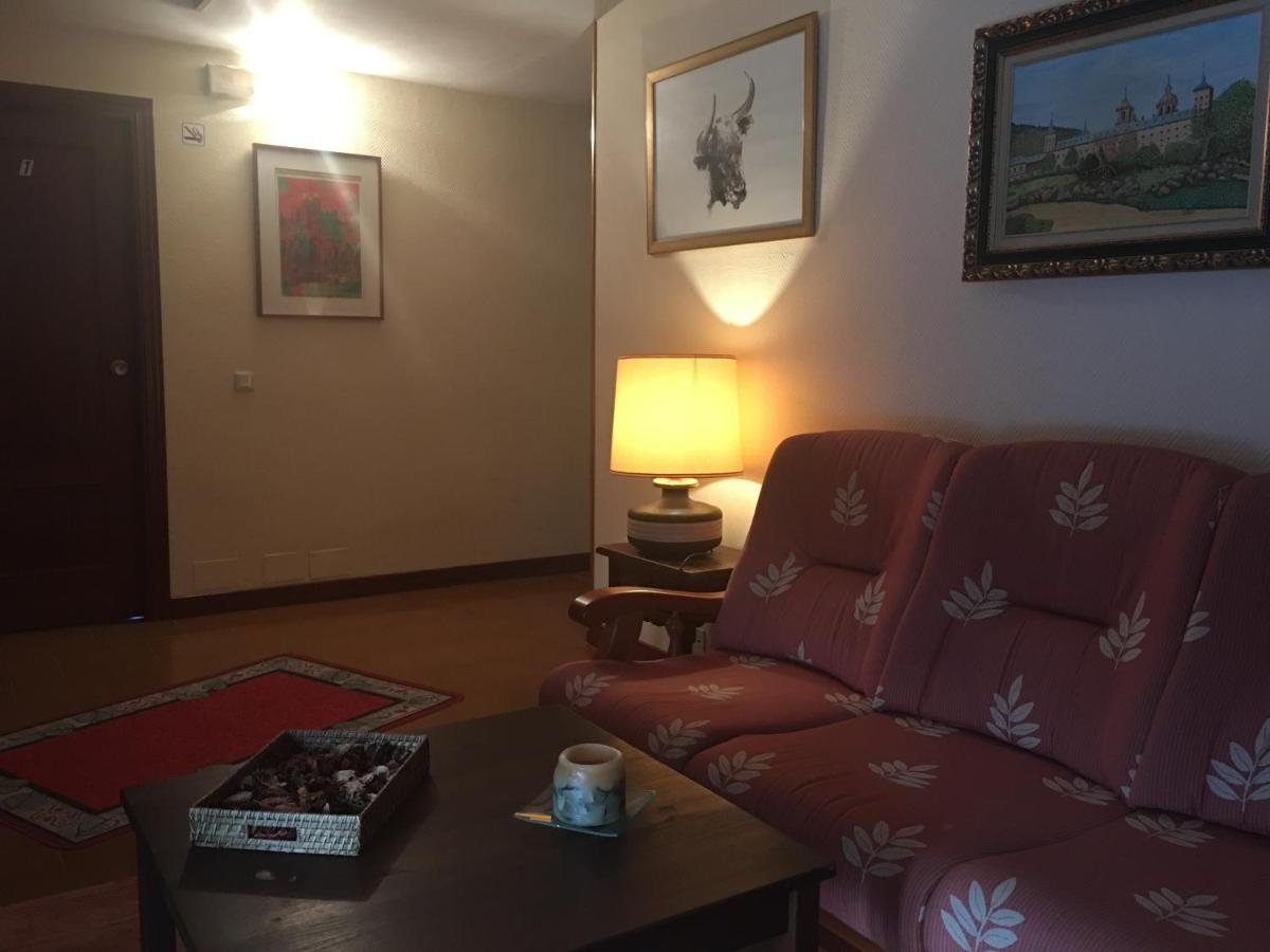 B&B Yeguada La Parrilla El Escorial Eksteriør billede